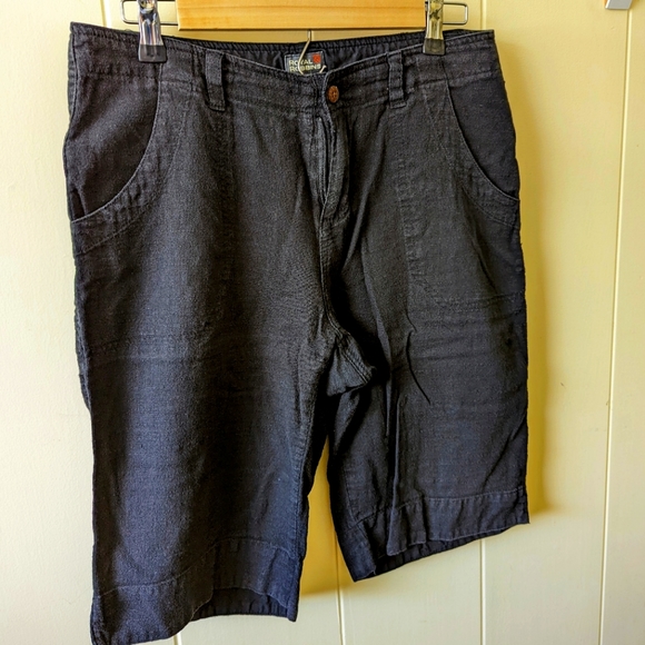 🥾🏞️🧗‍♀️ Royal Robbins capris 🥾🏞️🧗‍♀️ - Picture 1 of 5